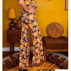 NWT Yesterday People Right On Flares Love in Pink Vintage Inspired Pants Size L